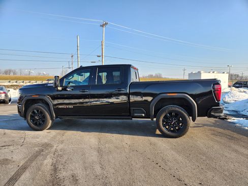Used 2024 GMC Sierra 2500 AT4 w/ AT4 Premium Plus Package image 20