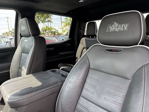 Used 2024 GMC Sierra 1500 AT4X w/ AT4X AEV Edition AWD/4WD image 42