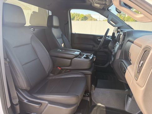 Used 2023 Chevrolet Silverado 1500 W/T image 12