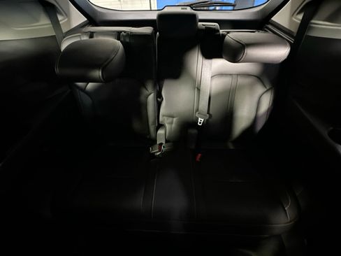 Used 2024 MAZDA CX-90 Plug-In Hybrid w/ Premium Pkg image 31