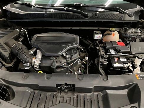 Used 2021 Chevrolet Blazer LT image 9