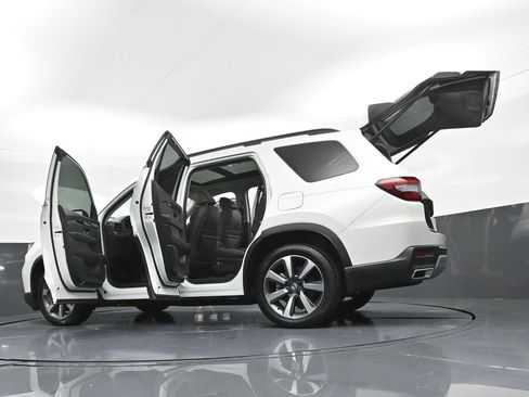 Used 2023 Honda Pilot Touring image 51