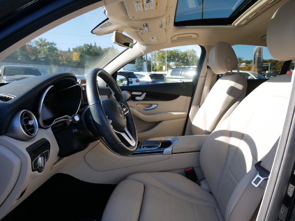 Used 2020 Mercedes-Benz GLC 300 4MATIC Coupe image 9