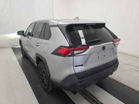 Used 2024 Toyota RAV4 LE FWD image 6