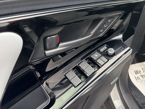 Certified 2023 Subaru Solterra AWD image 19