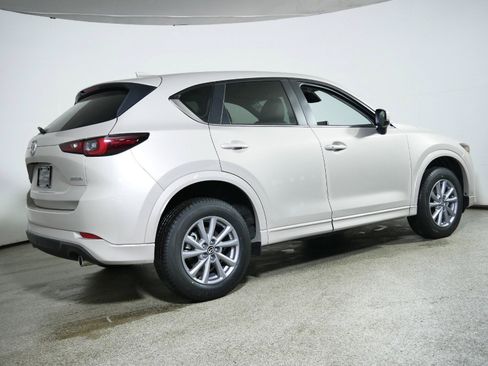 New 2025 MAZDA CX-5 AWD 2.5 S w/ Select Package image 2
