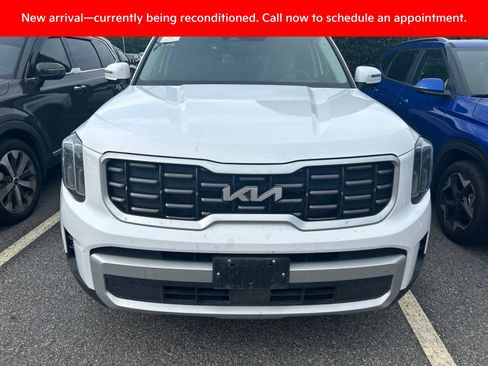 Certified 2025 Kia Telluride S AWD/4WD image 1