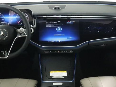 New 2026 Mercedes-Benz E 350 Sedan image 15