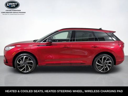 Used 2025 Lincoln Corsair Grand Touring w/ Equipment Group 301A image 6