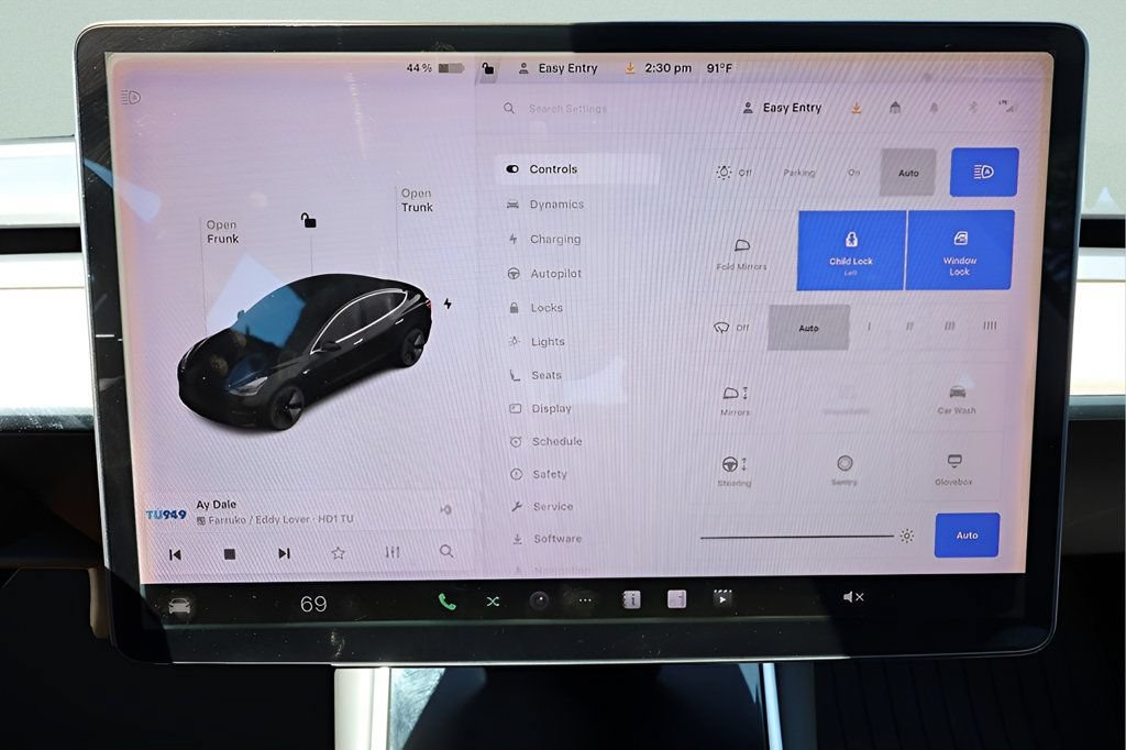 Used 2019 Tesla Model 3 Standard Range Plus RWD image 23