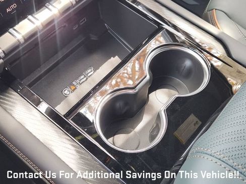 New 2026 GMC Yukon XL AT4 w/ AT4 Premium Package AWD/4WD image 15