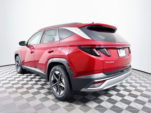 Certified 2025 Hyundai Tucson SEL image 4