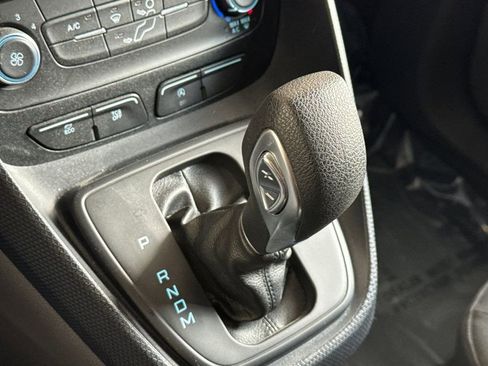Used 2022 Ford Transit Connect XL FWD image 23