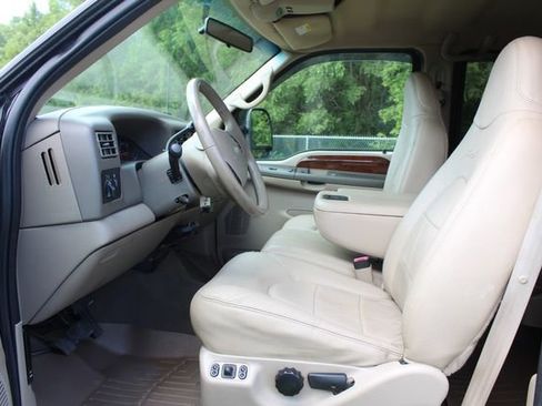 Used 2000 Ford F350 XL image 17