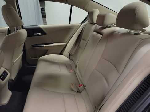 Used 2017 Honda Accord EX-L image 20