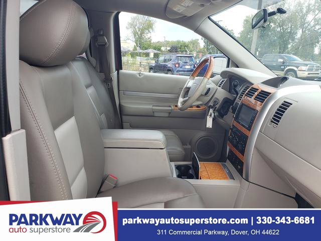 Used 2008 Chrysler Aspen Limited w/ Popular Equipment Group AWD/4WD image 22