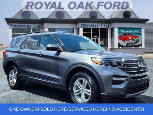 Certified 2023 Ford Explorer XLT w/ Equipment Group 202A AWD/4WD image 1