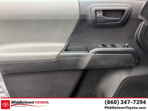 Certified 2021 Toyota Tacoma SR AWD/4WD image 9