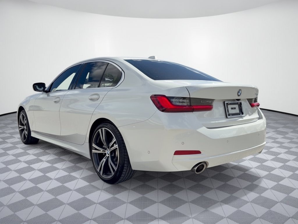 Used 2024 BMW 330i Sedan w/ Premium Package RWD image 3
