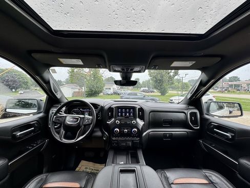 Used 2020 GMC Sierra 1500 AT4 w/ AT4 Premium Package image 16