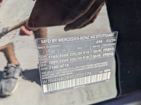 Used 2025 Mercedes-Benz GLA 250 image 24