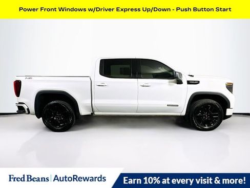 Used 2025 GMC Sierra 1500 Elevation w/ X31 Off-Road Package AWD/4WD image 8