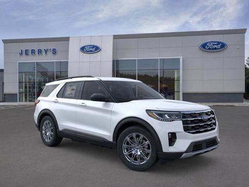 New 2026 Ford Explorer Active w/ Active Comfort Package image 18