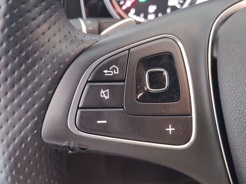 Used 2018 Mercedes-Benz E 300 4MATIC image 15