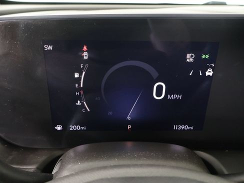 Used 2026 Buick Encore GX Sport Touring w/ Advanced Technology Package AWD/4WD image 4