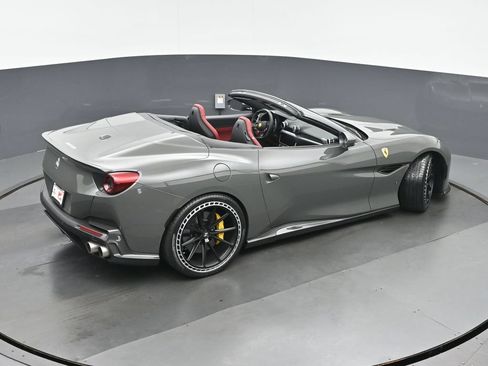 Used 2020 Ferrari Portofino RWD image 42