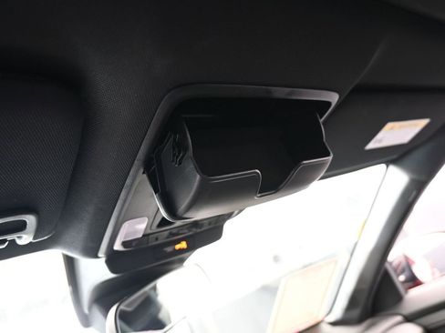 Used 2024 Honda Accord Sport image 32