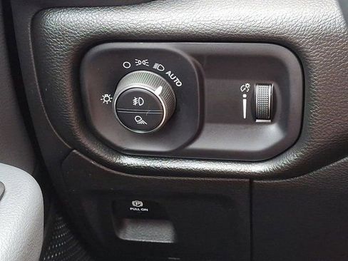 Certified 2023 RAM 1500 Big Horn AWD/4WD image 29