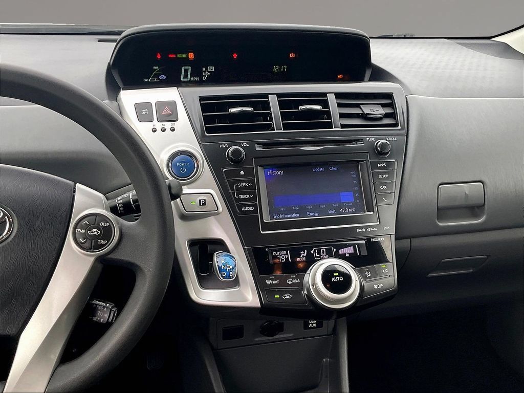 Used 2013 Toyota Prius V Three FWD image 9