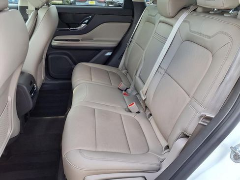 Certified 2022 Lincoln Corsair Reserve w/ Equipment Group 201A image 18