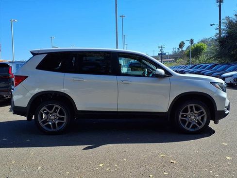 Used 2023 Honda Passport EX-L image 4