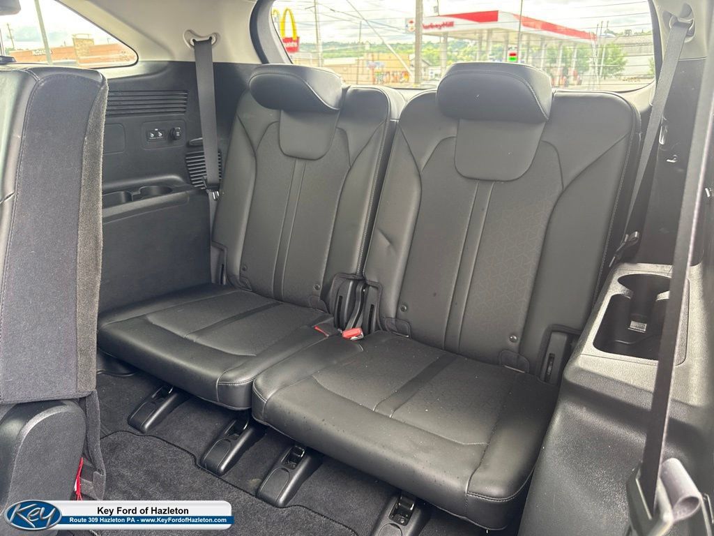 Used 2021 Kia Sorento S w/ Panoramic Sunroof Package AWD/4WD image 48