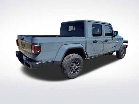 New 2026 Jeep Gladiator Sport AWD/4WD image 3