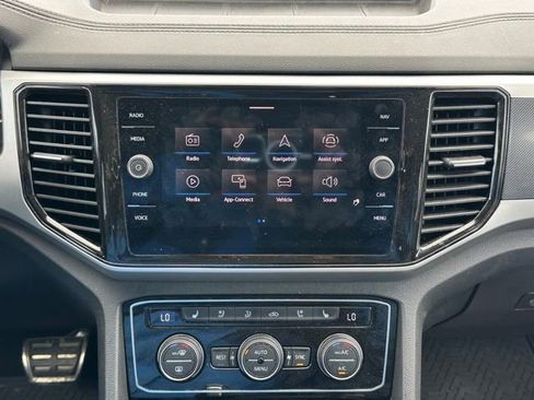 Used 2023 Volkswagen Atlas SEL Premium AWD/4WD image 27