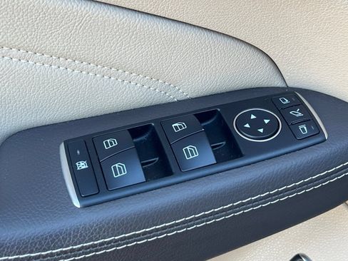 Used 2015 Mercedes-Benz ML 350 4MATIC image 15