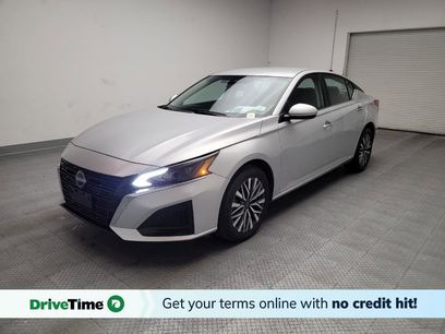 Used 2023 Nissan Altima 2.5 SV