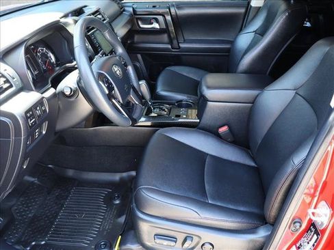 Used 2021 Toyota 4Runner Venture w/ Moonroof Package AWD/4WD image 24