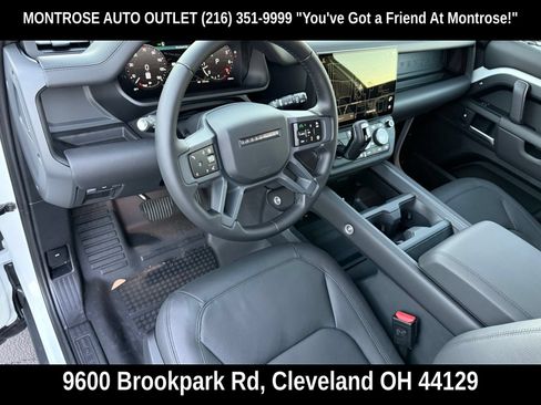 Certified 2025 Land Rover Defender 90 S AWD/4WD image 13