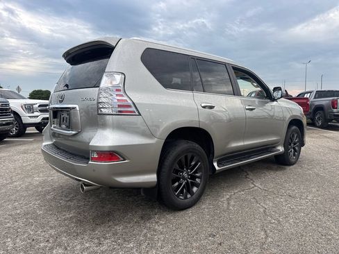 Used 2023 Lexus GX 460 Premium w/ Premium Plus Package AWD/4WD image 7