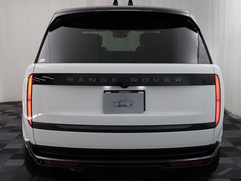 New 2025 Land Rover Range Rover Long Wheelbase Autobiography image 20
