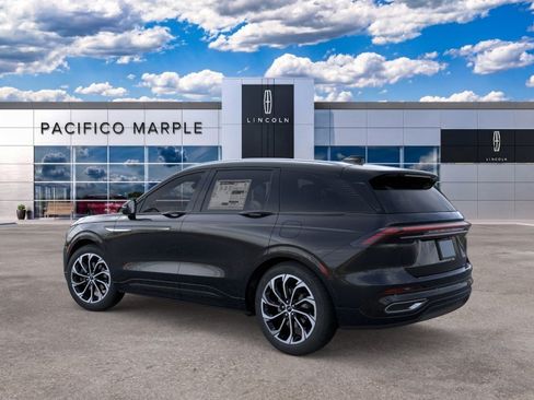 New 2026 Lincoln Nautilus Reserve AWD/4WD image 4