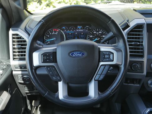 Used 2019 Ford F350 Platinum w/ Platinum Ultimate Package image 7