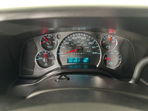 Used 2024 GMC Savana 2500 w/ Driver Convenience Package RWD image 12