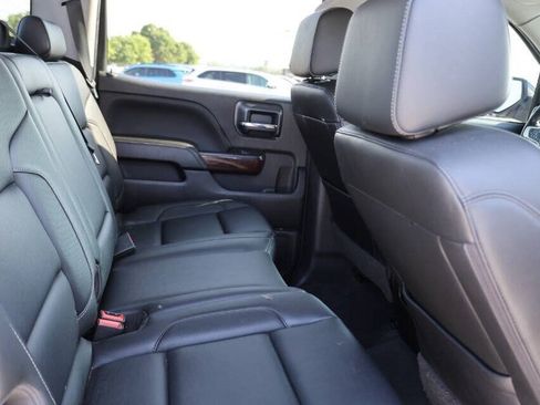 Used 2018 GMC Sierra 1500 SLT AWD/4WD image 16