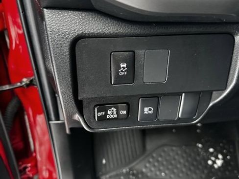 Used 2023 Toyota Tacoma SR5 w/ Technology Package image 21