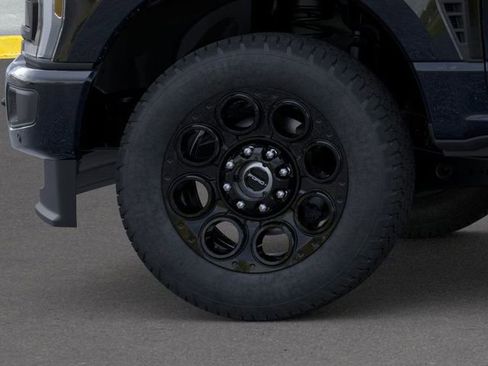 New 2026 Ford F350 Lariat w/ Black Appearance Package image 22